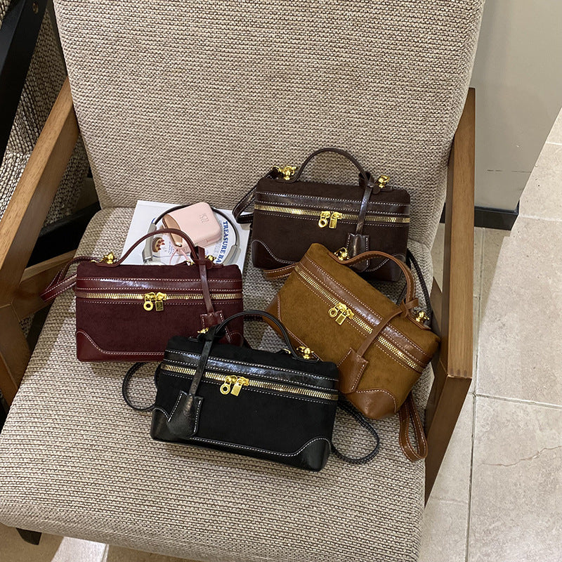 Cross-border European and American Style Vintage Niche Handbag 2026 Autumn/Winter New Fashion Commuter Crossbody Lunch Box Small Square Bag