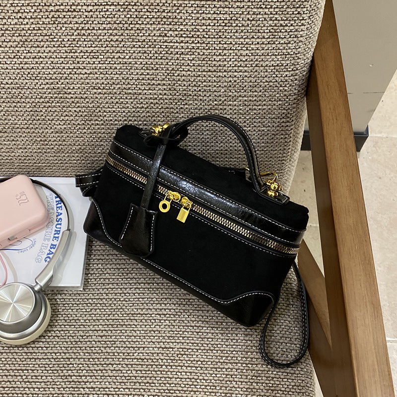 Cross-border European and American Style Vintage Niche Handbag 2026 Autumn/Winter New Fashion Commuter Crossbody Lunch Box Small Square Bag