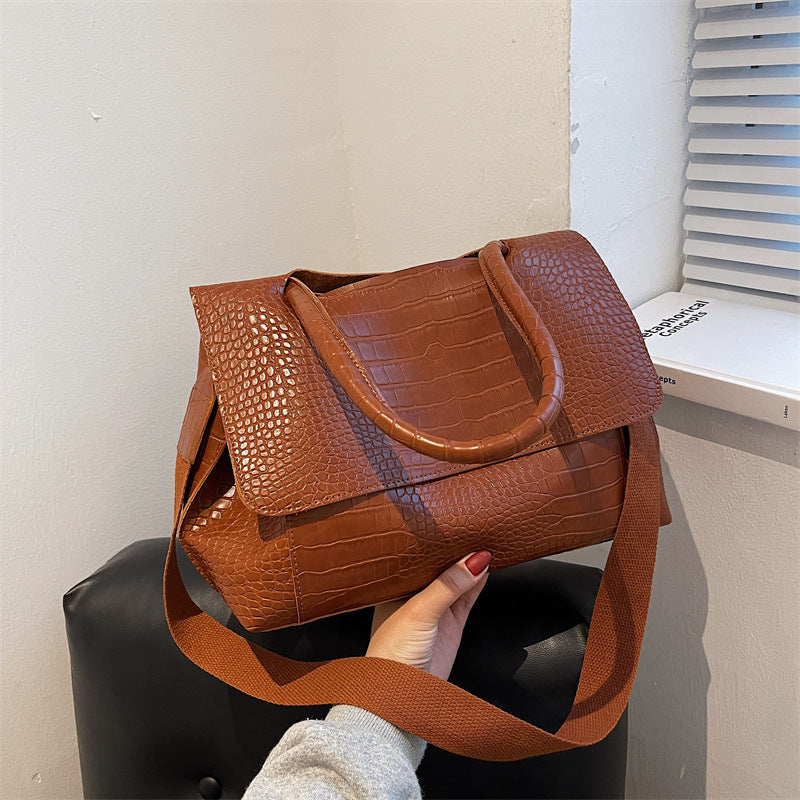 Women's Large Capacity 2026 New Style Bags Fashion Crossbody Bag Autumn/Winter Textured Shoulder Underarm Commuter Tote Bag