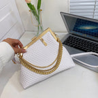 High-end socialite large-capacity clasp bag, new women's minimalist large-area embossed irregular shoulder temperament crossbody bag