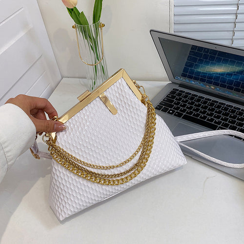 High-end socialite large-capacity clasp bag, new women's minimalist large-area embossed irregular shoulder temperament crossbody bag